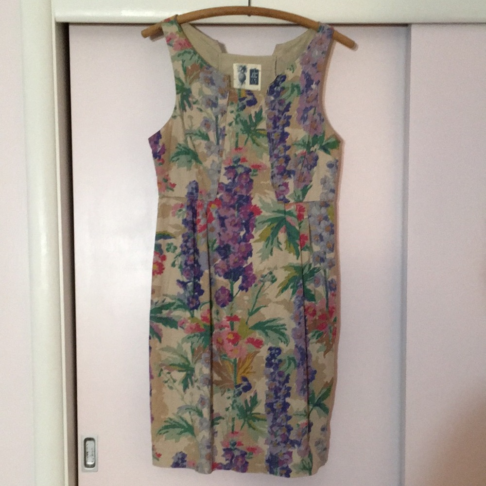 Anthropologie Linen Dress floral neutral beige background size 4 EUC